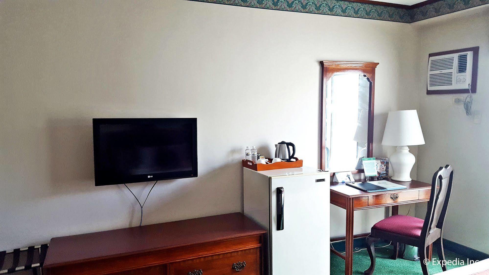 Days Hotel Tagaytay Tagaytay City Dış mekan fotoğraf